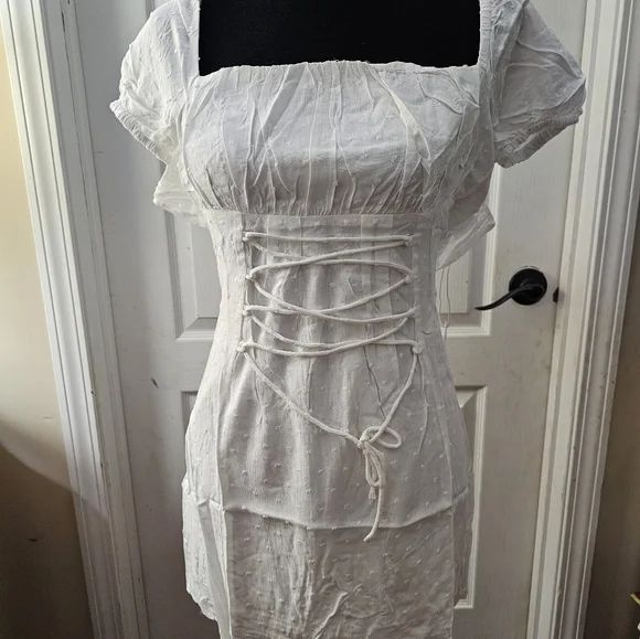 fauci mini dress Fauci Mini Dress White Curve